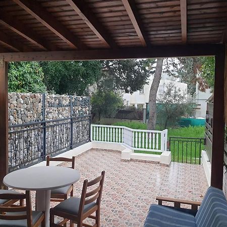 Lovely 2 Bedrooms In The Tourist Area In Paphos . Exterior photo